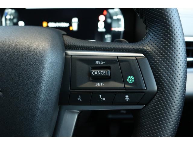 アウトランダーPHEV P ワンオーナー・360度カメラ・BOSEプレミアムサウンド・パワーバックドア・シートヒーター・ライトグレー革シート・eアシスト・マイパイロット・ヘッドアップディスプレイ・LEDヘッドライト(31枚目)