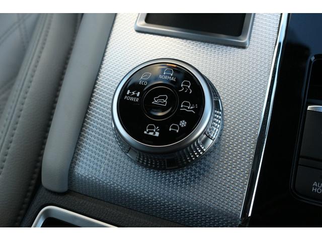 アウトランダーPHEV P ワンオーナー・360度カメラ・BOSEプレミアムサウンド・パワーバックドア・シートヒーター・ライトグレー革シート・eアシスト・マイパイロット・ヘッドアップディスプレイ・LEDヘッドライト(32枚目)