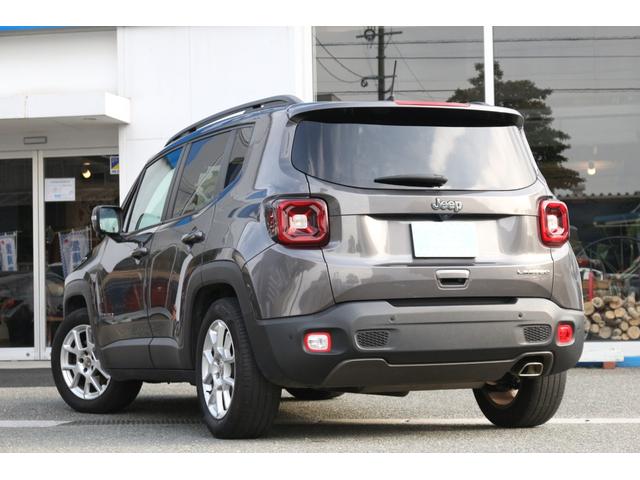 ジープ・レネゲード リミテッド アダプティブクルーズ・LEDヘッドランプ・パワーシート・バックカメラ(9枚目)