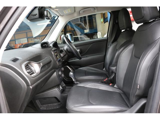 ジープ・レネゲード リミテッド アダプティブクルーズ・LEDヘッドランプ・パワーシート・バックカメラ(13枚目)