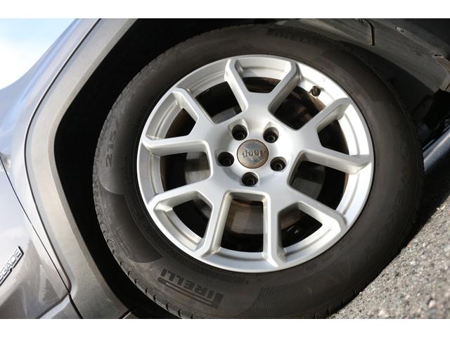 ジープ・レネゲード リミテッド アダプティブクルーズ・LEDヘッドランプ・パワーシート・バックカメラ(19枚目)