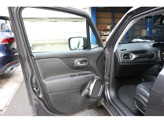 ジープ・レネゲード リミテッド アダプティブクルーズ・LEDヘッドランプ・パワーシート・バックカメラ(35枚目)