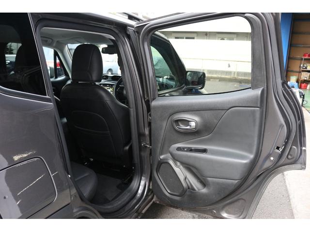 ジープ・レネゲード リミテッド アダプティブクルーズ・LEDヘッドランプ・パワーシート・バックカメラ(38枚目)