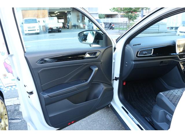 Ｔ－ロック ＴＤＩ　Ｒライン　ワンオーナー・ＤｉｓｃｏｖｅｒＰｒｏパッケージ・バックカメラ。シートヒーター・パワーバックドア（35枚目）