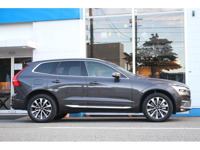 ＸＣ６０ アルティメット　Ｂ５　ＡＷＤ　Ｂｏｗｅｒｓ＆Ｗｉｌｋｉｎｓサウンド・シートマッサージ・ステアリングヒーター・ヘッドアップディスプレイ・シートヒーター・シートベンチレーション（4枚目）