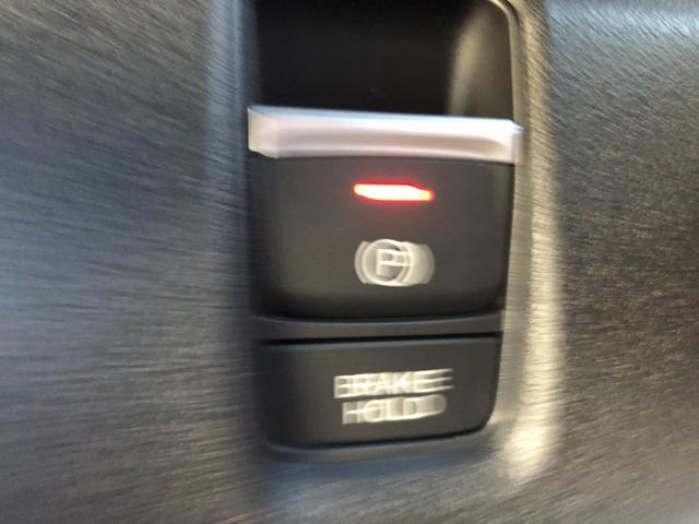 ハンドル周りです！メーターのイメージ、周りのボタンも踏まえてご覧ください！その他、気になる点がございましたら、お気軽にお問い合わせ下さいませ！