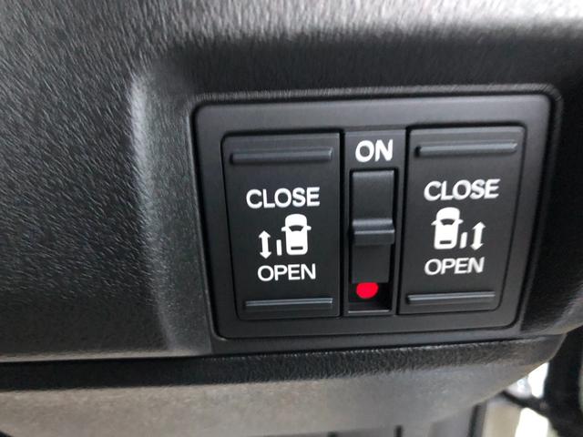 ハンドル周りです！メーターのイメージ、周りのボタンも踏まえてご覧ください！その他、気になる点がございましたら、お気軽にお問い合わせ下さいませ！