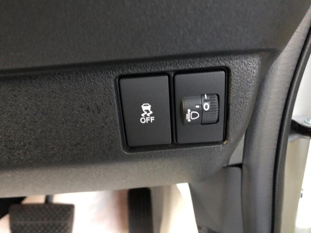 ハンドル周りです！メーターのイメージ、周りのボタンも踏まえてご覧ください！その他、気になる点がございましたら、お気軽にお問い合わせ下さいませ！