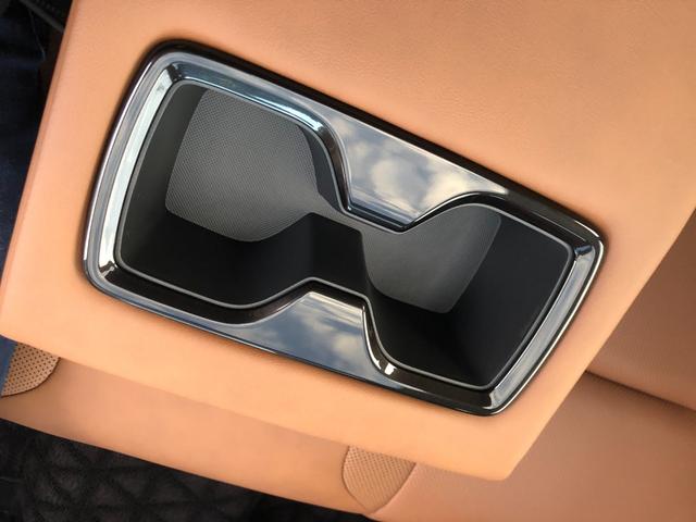 ���s�Q�X�܁A�R�A�Q�X�܂̃O���[�v�N�Ԕ̔��䐔�R�O�O�O��I