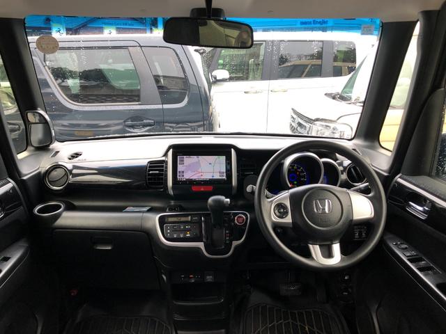 Ｎ－ＢＯＸカスタム Ｇ・Ｌパッケージ　中古車　片側パワースライドドア　オートエアコン　ダブルエアバック　両側スライドドア（6枚目）