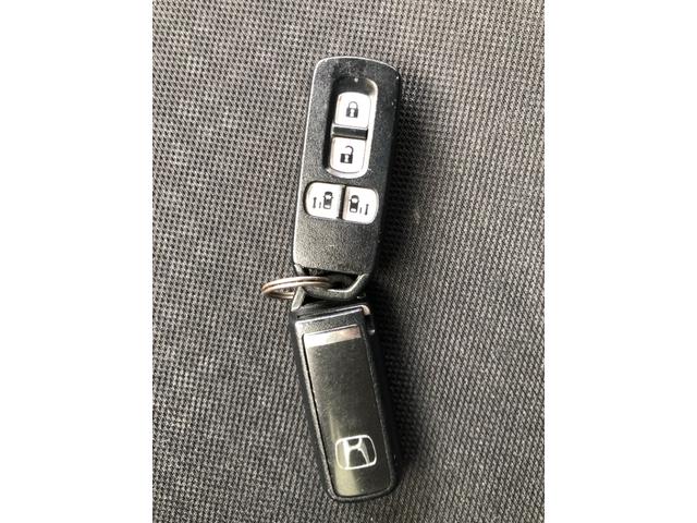 Ｎ－ＢＯＸカスタム Ｇ・Ｌパッケージ　中古車　片側パワースライドドア　オートエアコン　ダブルエアバック　両側スライドドア（32枚目）