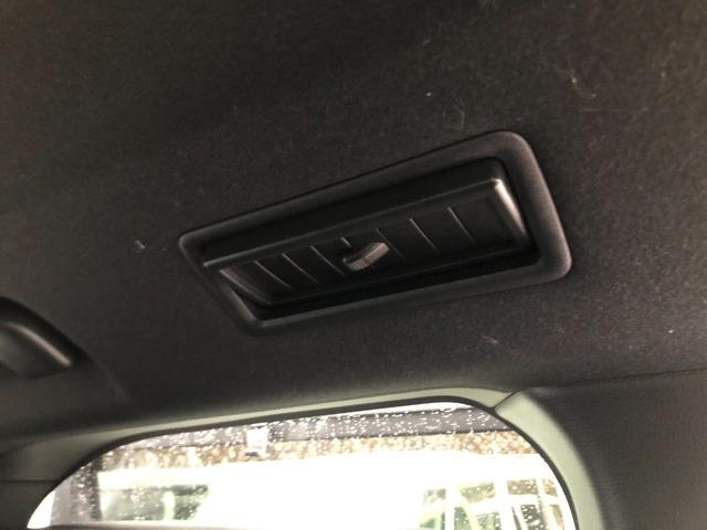 ヴォクシー ハイブリッドＳ－Ｚ　中古車　ハイブリッド　衝突軽減ブレーキ　両側パワースライドドア　オートエアコン（20枚目）