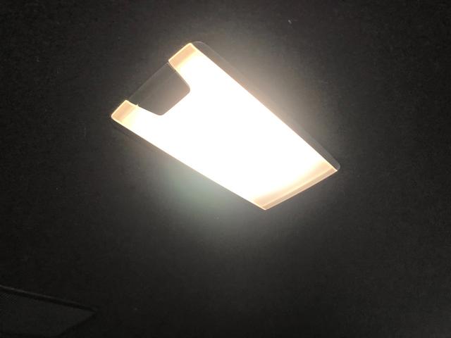 ヴォクシー ハイブリッドＳ－Ｚ　中古車　ハイブリッド　衝突軽減ブレーキ　両側パワースライドドア　オートエアコン（27枚目）