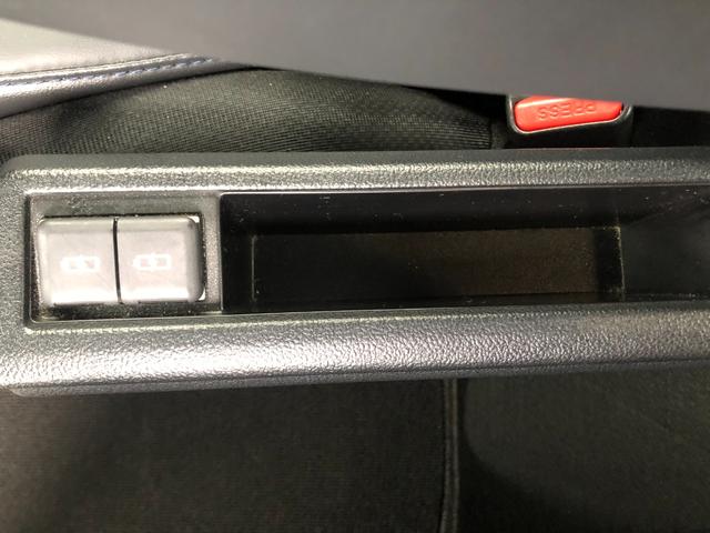 ヴォクシー ハイブリッドＳ－Ｚ　中古車　ハイブリッド　衝突軽減ブレーキ　両側パワースライドドア　オートエアコン（47枚目）