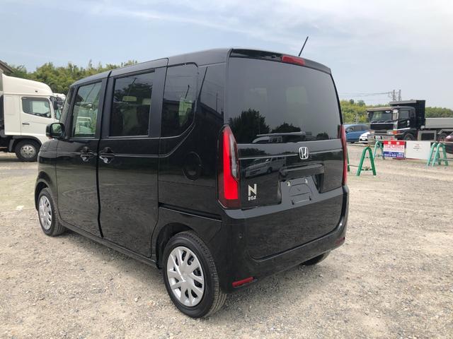 Ｎ－ＢＯＸ ベースグレード　登録済未使用　衝突軽減ブレーキ　片側パワースライドドア　ＬＥＤヘッドライト　オートエアコン　シートヒーター（10枚目）