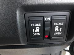 �ϥ�ɥ����Ǥ����᡼�����Υ��᡼��������Υܥ����Ƨ�ޤ��Ƥ�����������������¾�����ˤʤ������������ޤ����顢�����ڤˤ��䤤��碌�������ޤ��� 6