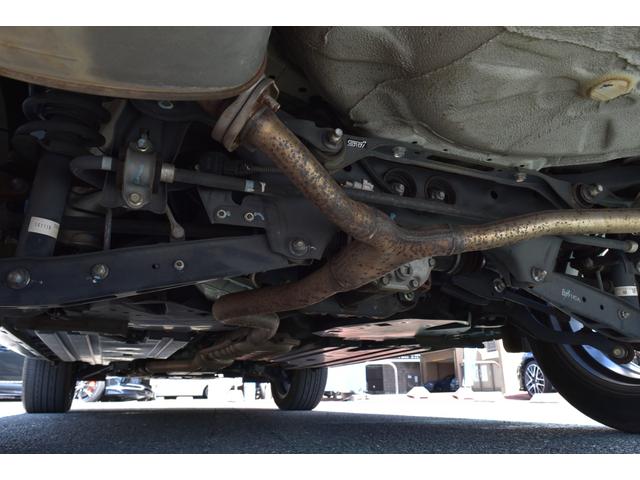 フォレスター ２．０ＸＴ　アイサイト　１オナ　後期　Ｄメンテ車　アイサイトＶｅｒ３　アドバンスドＳ　純正ＯＰエアロ　ＳＴＩ１８ＡＷ　ナビ　フルセグ　Ｂカメラ　ＥＴＣ　半革　シートＨ　ＬＥＤヘッド　Ｐバックドア　Ｒクルーズ　ＢＳＭ　Ｄ記録（27枚目）