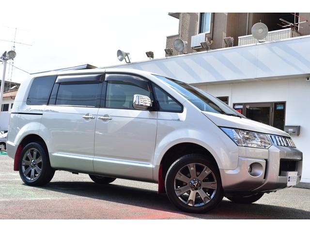 デリカD:5 ジャスパー 最終モデル 特別仕様車 専用インテリア アルパイン9型ナビ フルセグ Bカメラ フリップダウン ETC 両側パワスラ 専用ハーフレザー Pシート&ヒーター HID パドルS クルコン 専用18AW(4枚目)