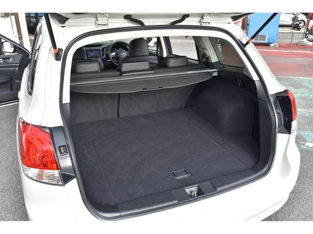 �X�e�[�V�������S���Ȃ�ł͂̑�e�ʂ̃��A���Q�b�W�X�y�[�X�B�B�B�V�[�g�A�����W�ł���Ȃ�e�ʂ��m�ۉ\�ł��B