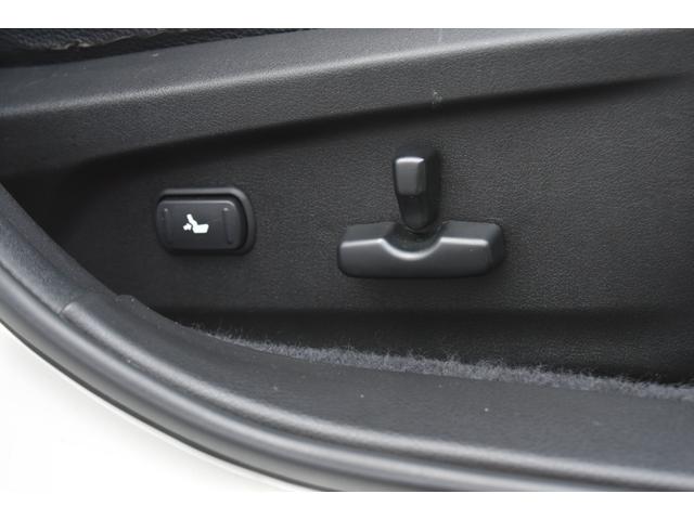 レガシィツーリングワゴン 2.5i Bスポーツアイサイト Gパッケージ 最終モデル 1オーナー Dメンテ車 アイサイトVer2 Rクルーズ ストラーダナビ フルセグ Bカメラ ETC ハーフレザー パワーシート SIドライブ HID パドルシフト 純正17AW D記録簿(45枚目)