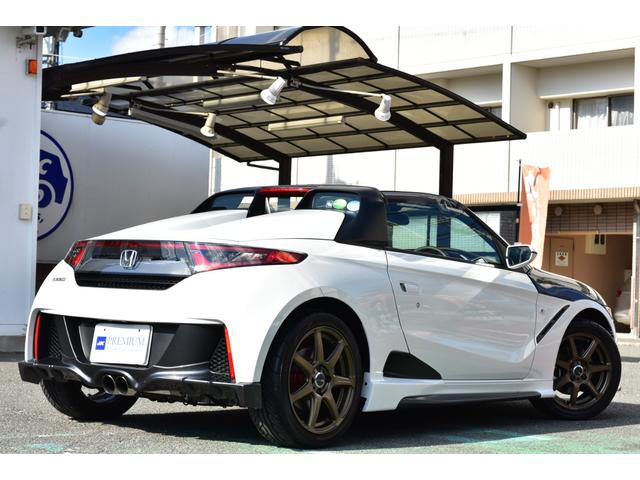 Ｓ６６０ α　無限ＦＳＲスポイラー　ＷＯＲＫアルミ　ＨＫＳマフラー　社外カーボンボンネット　ＰＩＶＯＴサブコン　ＣＴＢＡ　センターディスプレイ　Ｂカメラ　パナポータブルナビ　クルコン　ＬＥＤヘッド　ハーフレザー（8枚目）