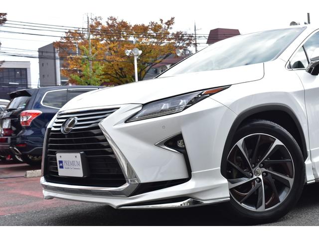 ＲＸ ＲＸ２００ｔ　バージョンＬ　モデリスタＦＳＲエアロ＆マフラー＆ダウンサス　ガラスＳＲ　リアエンターティメント　純正ナビ　フルセグ　全方位　黒セミアニリン革　エアシート　Ｐバックドア　三眼ＬＥＤ　プリクラ　ＢＳＭ　ＨＵＤ　Ｃソナー（12枚目）