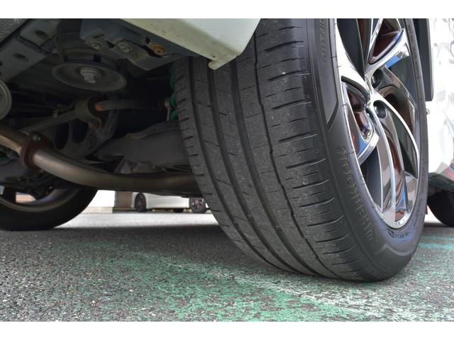 ＲＸ ＲＸ２００ｔ　バージョンＬ　モデリスタＦＳＲエアロ＆マフラー＆ダウンサス　ガラスＳＲ　リアエンターティメント　純正ナビ　フルセグ　全方位　黒セミアニリン革　エアシート　Ｐバックドア　三眼ＬＥＤ　プリクラ　ＢＳＭ　ＨＵＤ　Ｃソナー（16枚目）