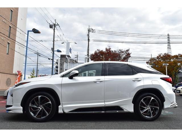 ＲＸ ＲＸ２００ｔ　バージョンＬ　モデリスタＦＳＲエアロ＆マフラー＆ダウンサス　ガラスＳＲ　リアエンターティメント　純正ナビ　フルセグ　全方位　黒セミアニリン革　エアシート　Ｐバックドア　三眼ＬＥＤ　プリクラ　ＢＳＭ　ＨＵＤ　Ｃソナー（34枚目）