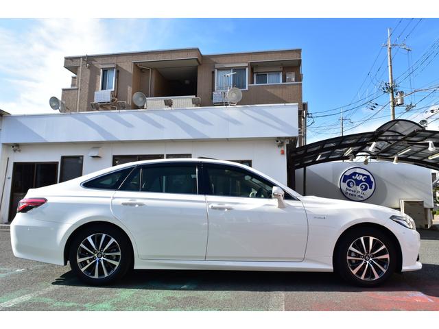 クラウンハイブリッド S Cパッケージ TSS ガラスサンルーフ ベージュレザーインテリア 純正ナビ フルセグ パノラミックビュー エアシート&ヒーター Rクルーズ BSM パーキングアシスト Cソナー HUD LEDヘッド(12枚目)