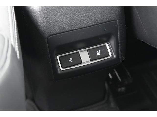 ��ȃV�[�g�q�[�^�[�B�B�B