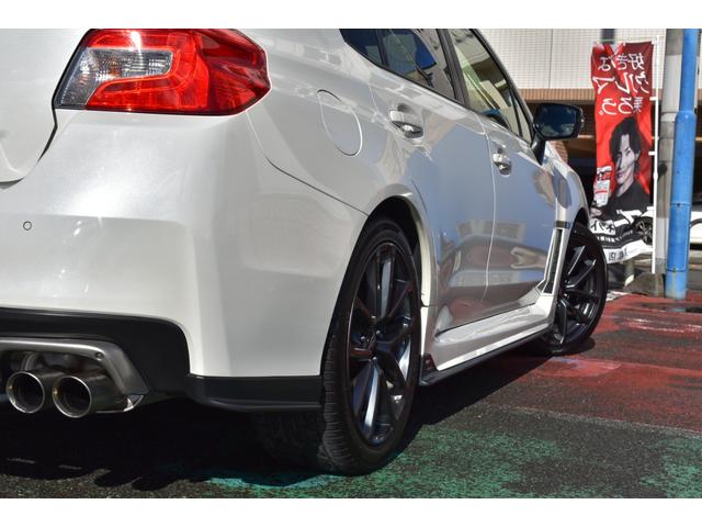 ＷＲＸ Ｓ４ ２．０ＧＴ－Ｓアイサイト　後期型　ＳＴＩ　ＦＳＲスポイラー　大型リアウイング　アイサイトセイフティプラス　純正８型ナビ　フルセグ　Ｆ．Ｓ．Ｂカメラ　ＥＴＣ　ＯＰ黒革シート　Ｐシート＆ヒーター　ＬＥＤヘッド　Ｒクルーズ　ＢＳＭ（6枚目）