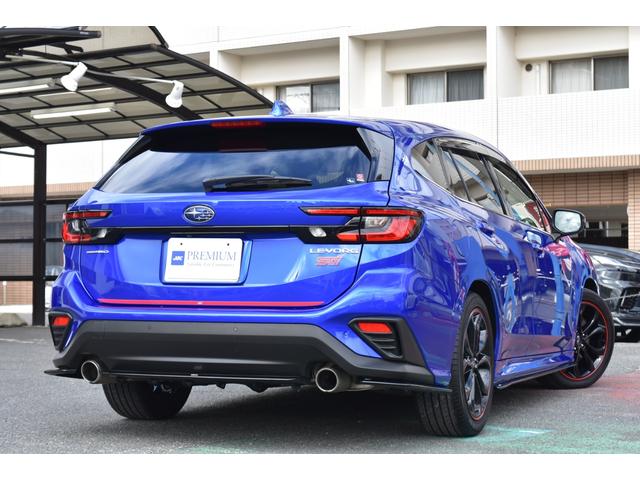 ���A�o���p�[�Z���T�[�Ƀo�b�N�J�����t���ň����₷���Ȃ��Ă���܂��B