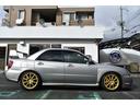 ＷＲＸ　ＳＴｉ　６速ＭＴ　アプライドＥ型　涙目最終　ＥＪ２０　ＤＣＣＤ　ＳＴＩスポイラー＆マフラー　Ｄｅｆｉ３連メーター　ＭＥＧＡＮレーシング車高調　Ｄ席レカロ　外ナビ　フルセグ　タイベル交換済み　大型リアスポイラー（9枚目）