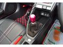 6速マニュアル。遠方のユーザー様にも安心してご購入いただけますように1年間走行無制限の手厚い保証プランもございます。ぜひご相談ください。