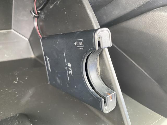 13C 1オーナー 禁煙車 プッシュスタート&スマートキー アイドリングストップ MTモード付オートマチック 純正FM/AM/USB/AUXプレーヤー ETC 電動格納ミラー 盗難防止 横滑り防止システム(12枚目)