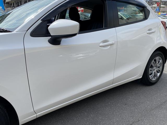 13C 1オーナー 禁煙車 プッシュスタート&スマートキー アイドリングストップ MTモード付オートマチック 純正FM/AM/USB/AUXプレーヤー ETC 電動格納ミラー 盗難防止 横滑り防止システム(30枚目)