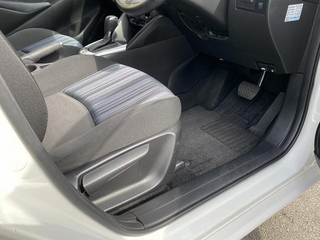 13C 1オーナー 禁煙車 プッシュスタート&スマートキー アイドリングストップ MTモード付オートマチック 純正FM/AM/USB/AUXプレーヤー ETC 電動格納ミラー 盗難防止 横滑り防止システム(68枚目)