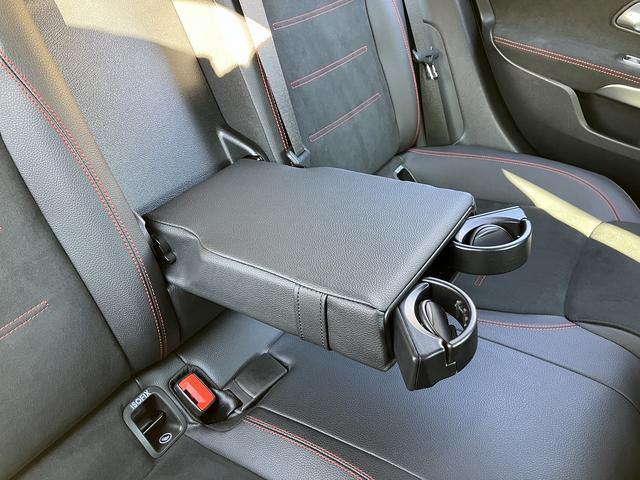 Ａクラス Ａ２００ｄ　ＡＭＧライン　社外パナメリカーナグリル　ユーザー買取車　禁煙　メーカーナビ　フルセグ　バックカメラ　ＥＴＣ２．０　レーダーセーフティＰＫＧ　ＡＣＣ　ハーフレザーシート　マルチビームＬＥＤ　純正ドラレコ　スペアキー（40枚目）