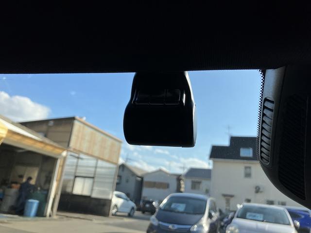 Ａクラス Ａ２００ｄ　ＡＭＧライン　社外パナメリカーナグリル　ユーザー買取車　禁煙　メーカーナビ　フルセグ　バックカメラ　ＥＴＣ２．０　レーダーセーフティＰＫＧ　ＡＣＣ　ハーフレザーシート　マルチビームＬＥＤ　純正ドラレコ　スペアキー（68枚目）