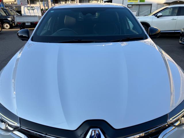 アルカナ ルノー スポール ラインE-テックハイブリッド 純正ディスプレイオーディオ ETC 全方位カメラ ユーザー買取車 禁煙車 アダプティブクルーズコントロール パワーシート ハーフレザーシート シートヒーター ブラインドスポットアシスト LEDライト(17枚目)