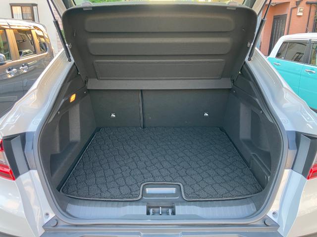 アルカナ ルノー スポール ラインE-テックハイブリッド 純正ディスプレイオーディオ ETC 全方位カメラ ユーザー買取車 禁煙車 アダプティブクルーズコントロール パワーシート ハーフレザーシート シートヒーター ブラインドスポットアシスト LEDライト(51枚目)