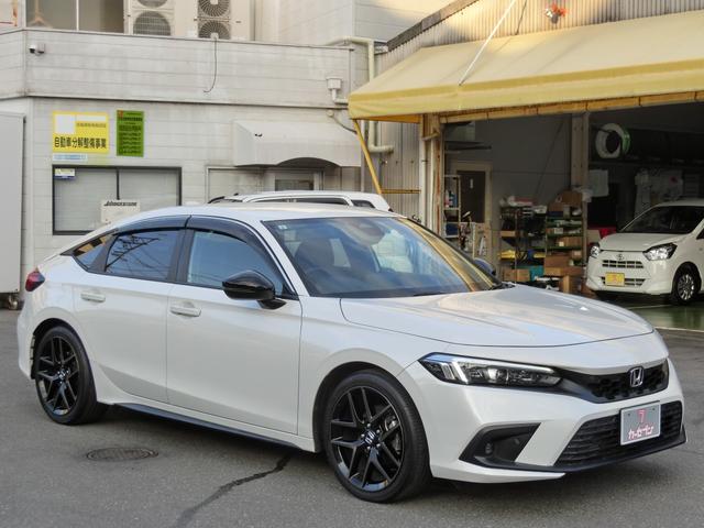 シビック EX ホンダセンシング ホンダコネクトディスプレイナビTV BOSEプレミアムサウンドシステム 前後ドラレコ LEDヘッドライト ウルトラスエードコンビシート パワーシート ワイヤレス充電 スペアキー 禁煙(9枚目)