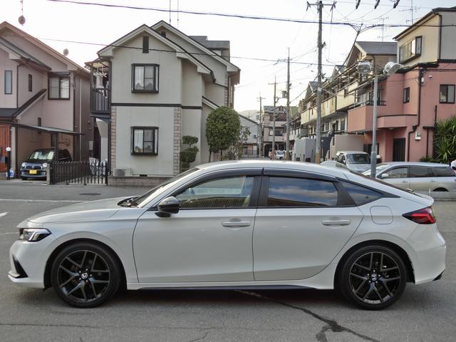 シビック EX ホンダセンシング ホンダコネクトディスプレイナビTV BOSEプレミアムサウンドシステム 前後ドラレコ LEDヘッドライト ウルトラスエードコンビシート パワーシート ワイヤレス充電 スペアキー 禁煙(13枚目)