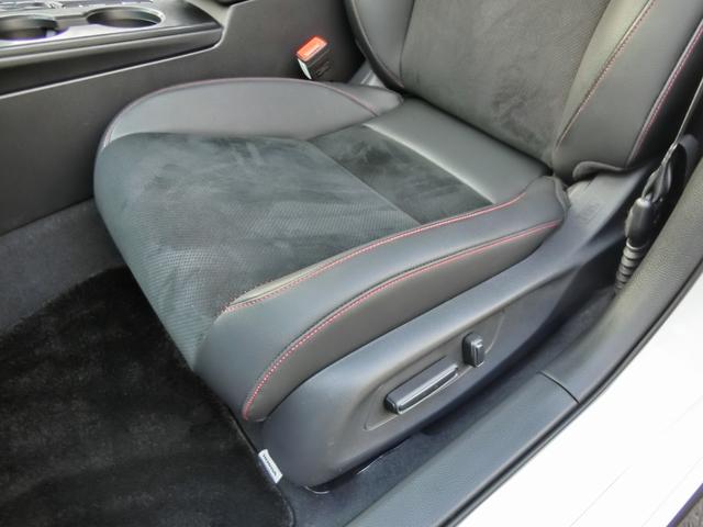 シビック EX ホンダセンシング ホンダコネクトディスプレイナビTV BOSEプレミアムサウンドシステム 前後ドラレコ LEDヘッドライト ウルトラスエードコンビシート パワーシート ワイヤレス充電 スペアキー 禁煙(41枚目)