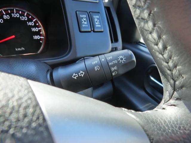 セレナ ハイウェイスター Vセレクション リアフリップダウンモニター ナビTV 禁煙 両側電動スライドドア バックドアオートクローザー HIDヘッドランプ レザーステアリング(18枚目)