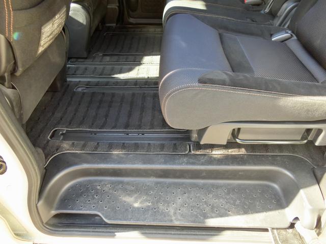 セレナ ハイウェイスター Vセレクション リアフリップダウンモニター ナビTV 禁煙 両側電動スライドドア バックドアオートクローザー HIDヘッドランプ レザーステアリング(41枚目)