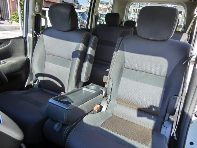 セレナ ハイウェイスター Vセレクション リアフリップダウンモニター ナビTV 禁煙 両側電動スライドドア バックドアオートクローザー HIDヘッドランプ レザーステアリング(45枚目)