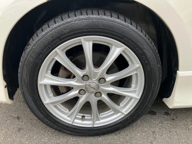 フィット RS ハイウェイエディション 純正ワンセグナビ ETC Bカメラ ユーザー買取車 禁煙車 キーレス スペアキー 社外16インチアルミホイール 純正フロアマット 純正ドアバイザー HIDヘッドライト オートエアコン ウインカーミラー(47枚目)