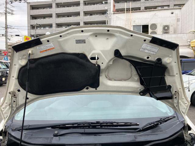 フィット RS ハイウェイエディション 純正ワンセグナビ ETC Bカメラ ユーザー買取車 禁煙車 キーレス スペアキー 社外16インチアルミホイール 純正フロアマット 純正ドアバイザー HIDヘッドライト オートエアコン ウインカーミラー(53枚目)