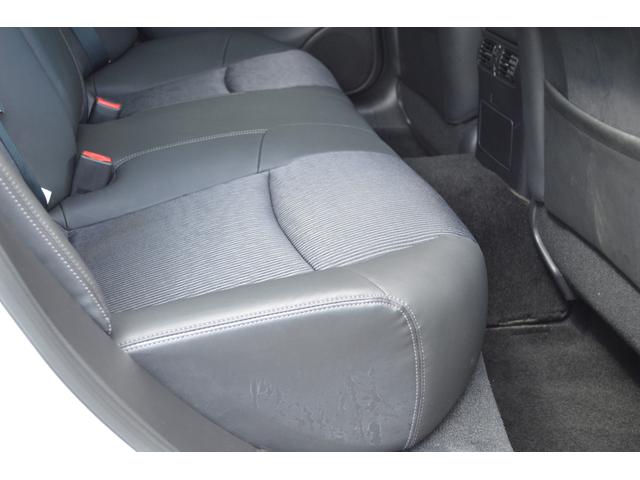 フーガハイブリッド ベースグレード 後期型 全方位運転支援システム インテリジェントクルーズコントロール 純正HDDナビ・TV・アラウンドビューモニター ハーフレザーシート パワーシート 純正18インチアルミ ETC 記録簿(48枚目)